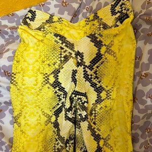 Vibrant Yellow Snake Print Leggings